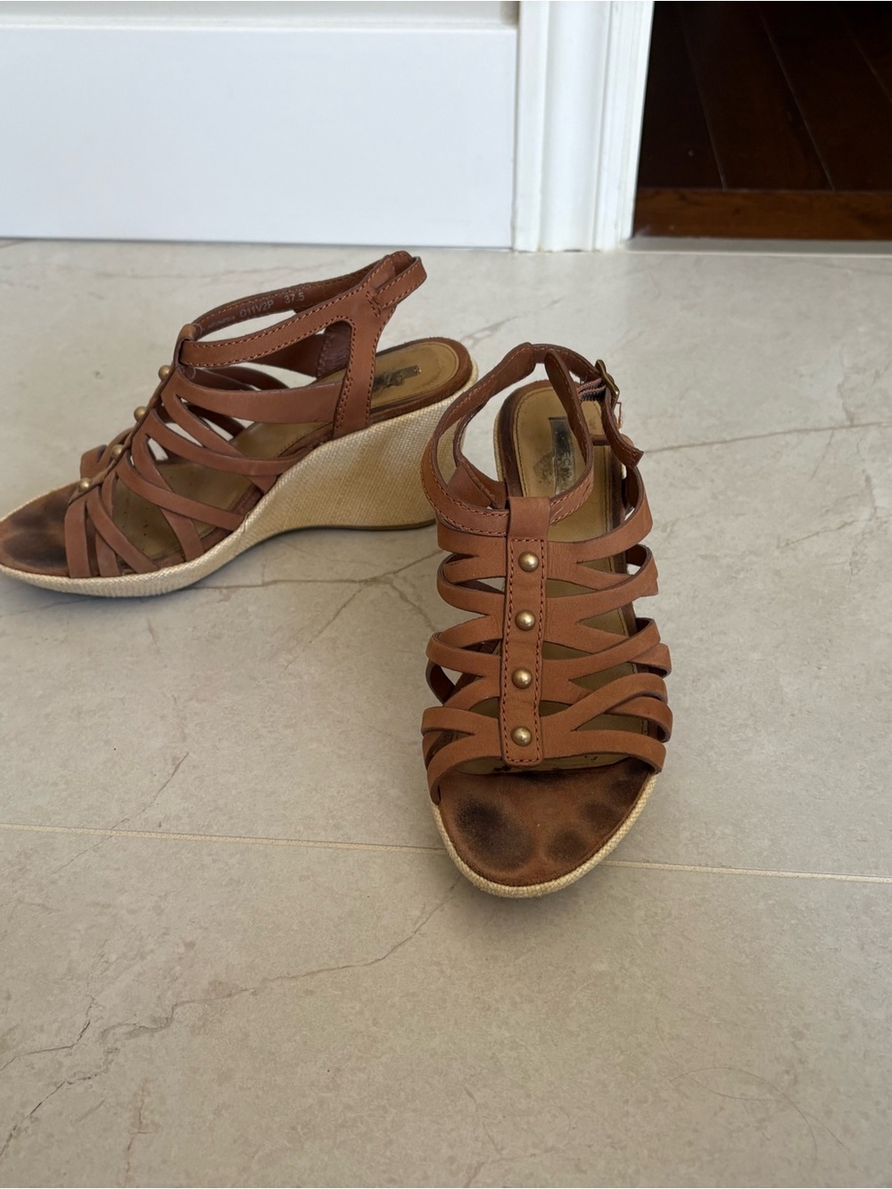 Geox Women's Brown Strappy Wedge Sandals - Stylish Summer Footwear 7.5